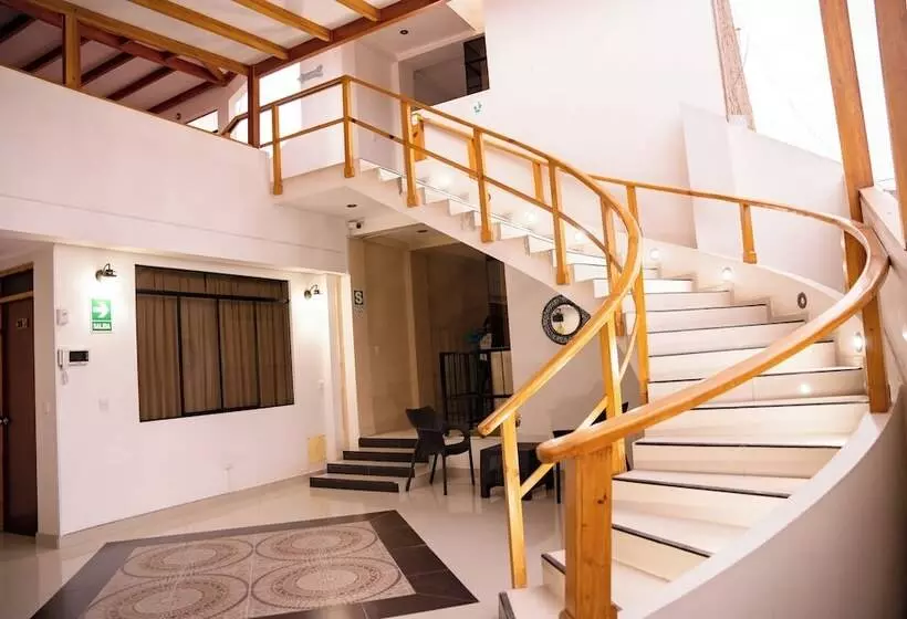 Hotelli Hostal Los Balcones