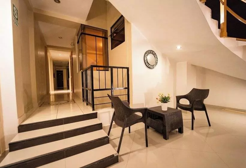 Hotelli Hostal Los Balcones