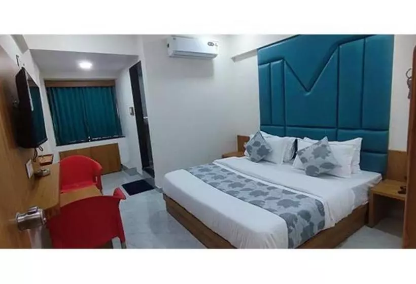 ペンション Fabhotel Crystal I   Gandhinagar