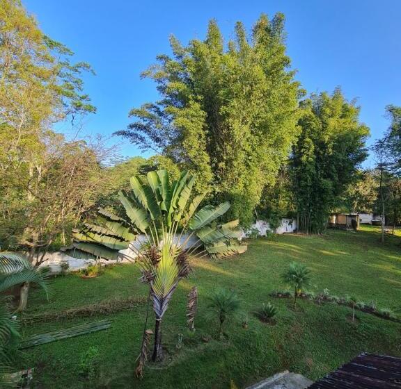 펜션 Hostal El Jardín De Los Anturios