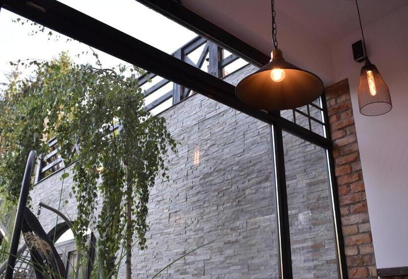 پانسیون Jazz House