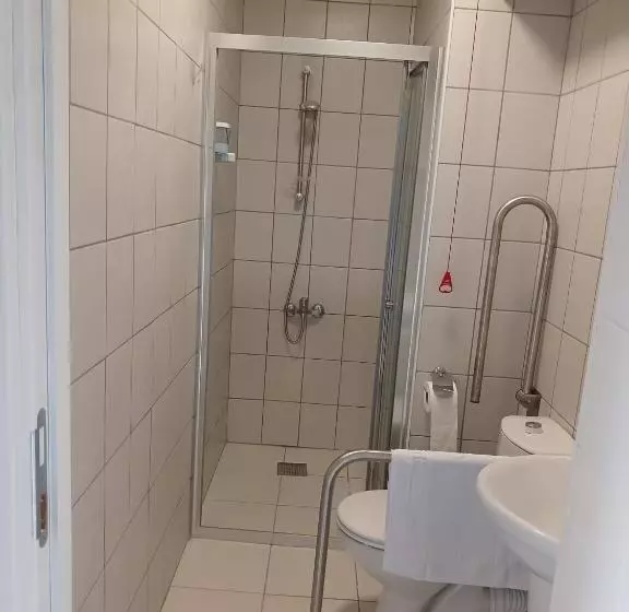 Polem Otel