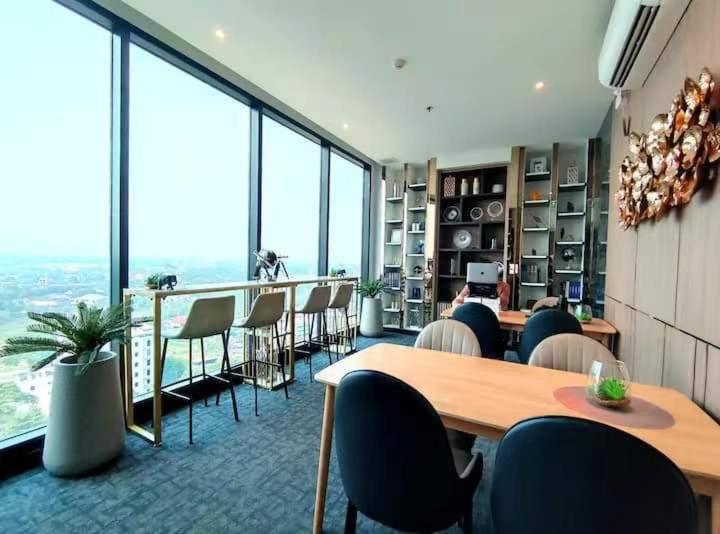 The Astra Sky River 2bd Cozy Room 45 Sqm Night Bazaar Old Town