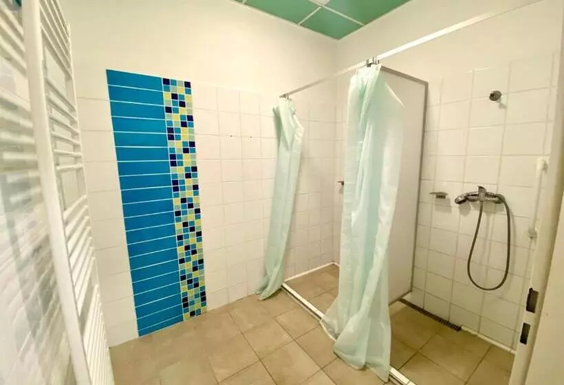 ベッドアンドブレックファースト Dokk Agárd