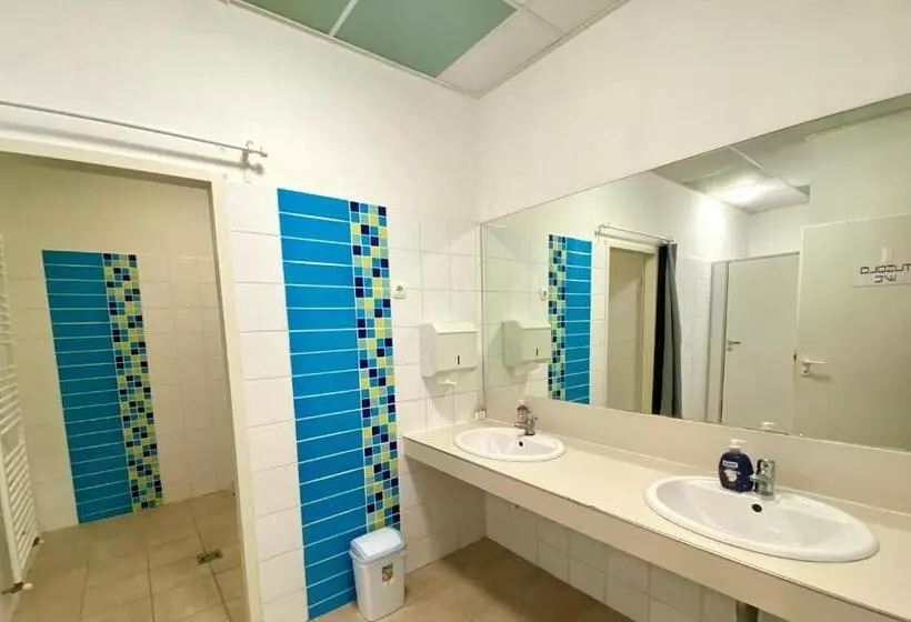 ベッドアンドブレックファースト Dokk Agárd