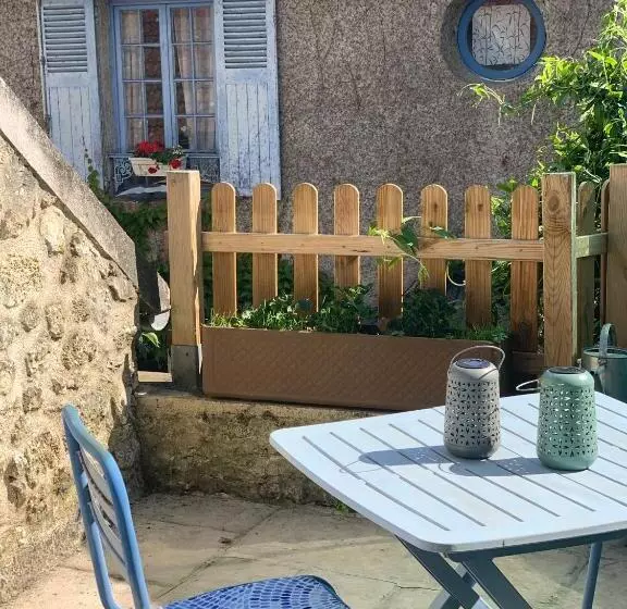 Aamiaismajoitus (B&B) Maison Bleue