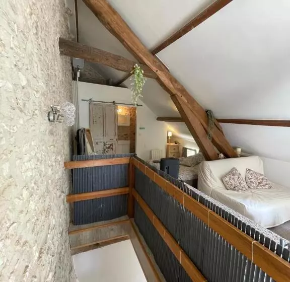 Aamiaismajoitus (B&B) Maison Bleue