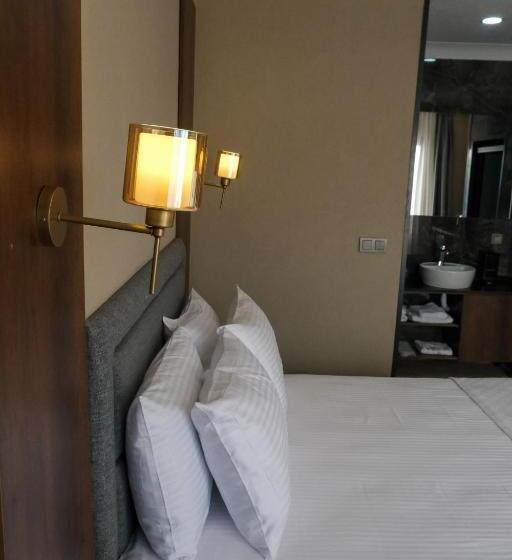 Hotel Gargaron Beach