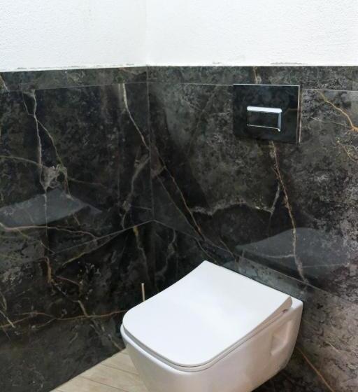 Hotel Gargaron Beach