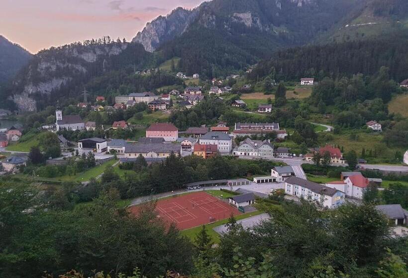 ホテル Gasthof International