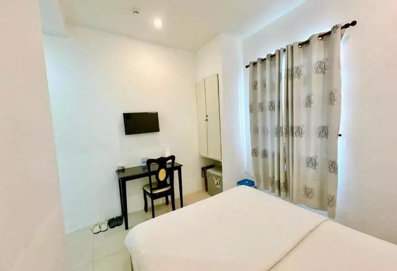 هتل Khách Sạn Nam Môn