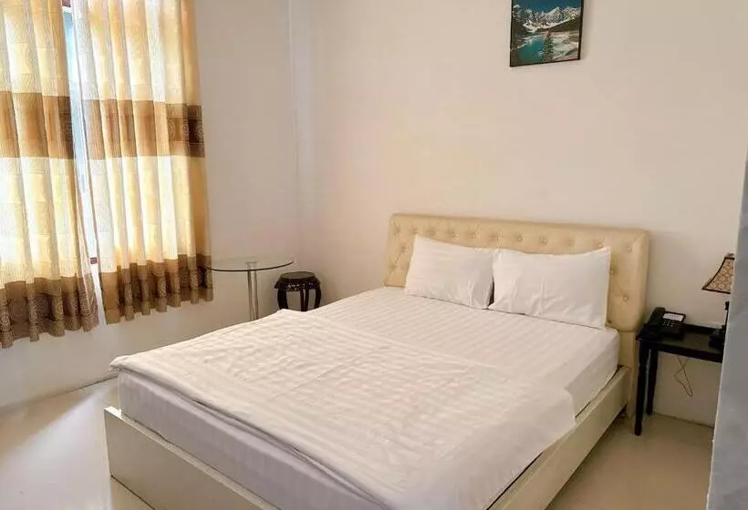 هتل Khách Sạn Nam Môn