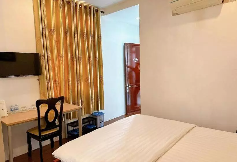 هتل Khách Sạn Nam Môn