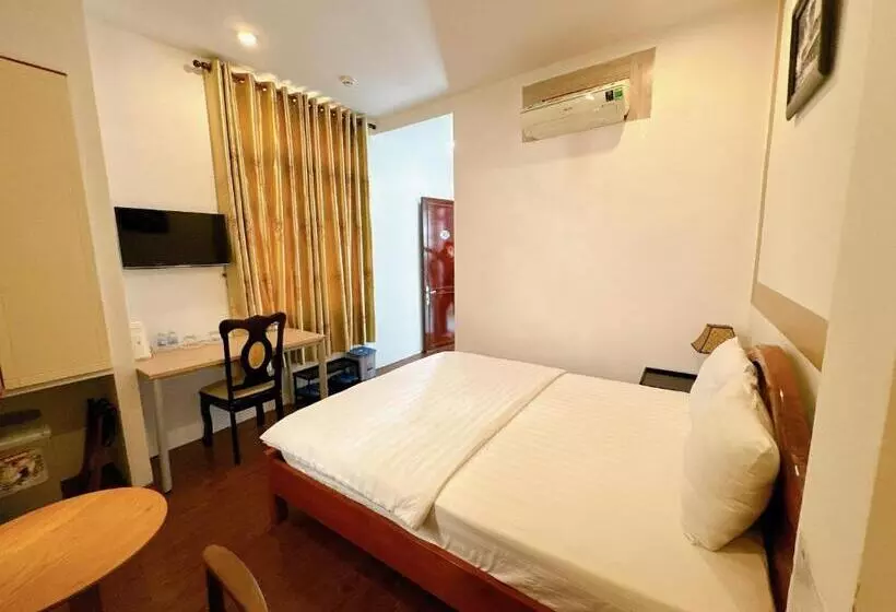 هتل Khách Sạn Nam Môn