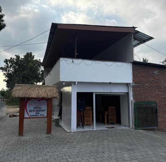 فندق Satu Hati
