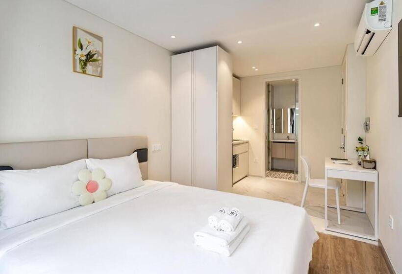 هتل Vista   Phu My Hung