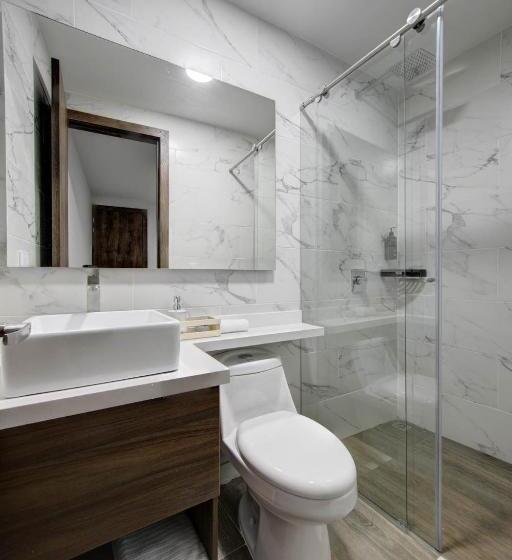 Hotel Xliving Host And Rooms