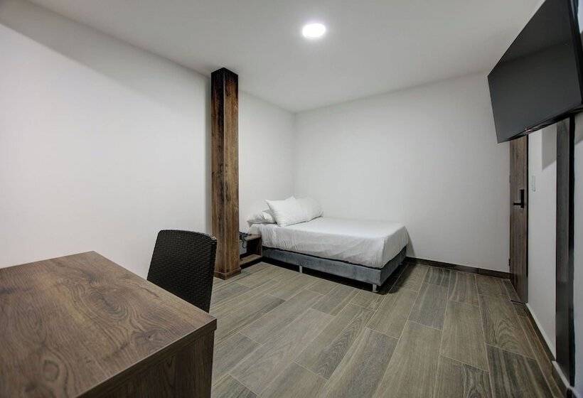 Hotel Xliving Host And Rooms