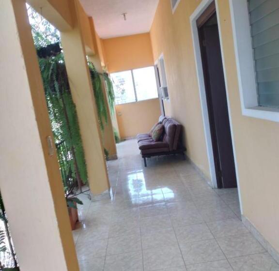 هتل Y Restaurante Verpaz