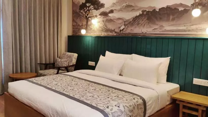 Hotelli Zimskhang Villa