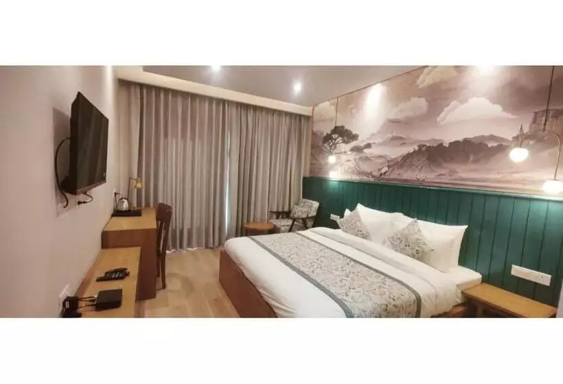 Hotelli Zimskhang Villa