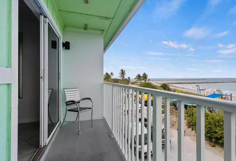 Ocean View Hotel Room With Balcony  King Bed #25