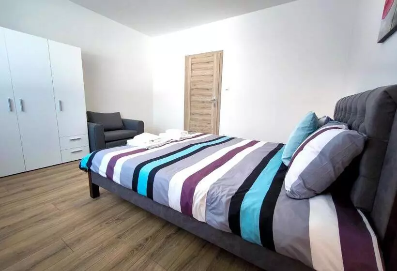 Majatalo Apartmány Karpatia S Privátnym Parkovaním