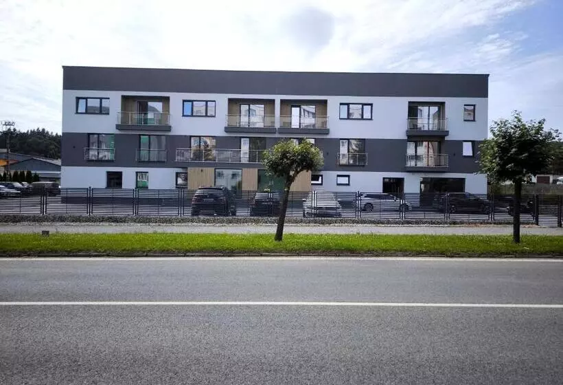 Majatalo Apartmány Karpatia S Privátnym Parkovaním