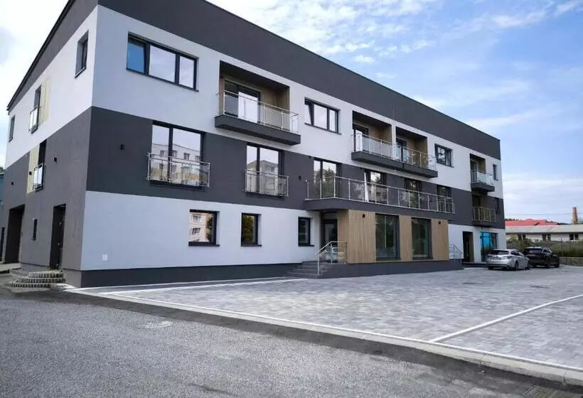 Majatalo Apartmány Karpatia S Privátnym Parkovaním