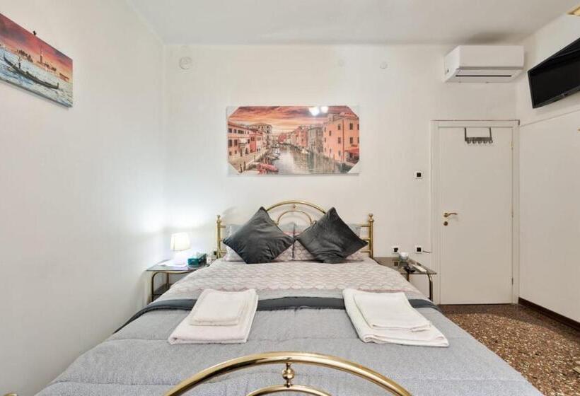 پانسیون City Living Guest House Venice