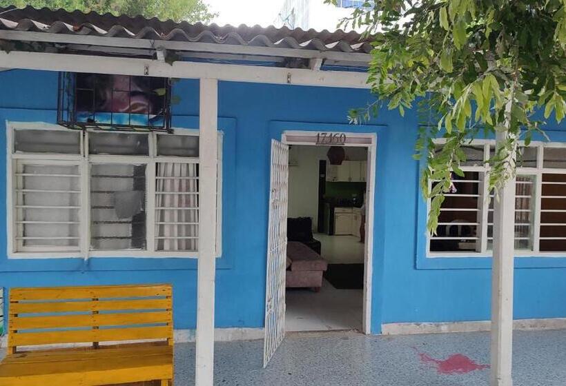 פנסיון Hostal Torices 1