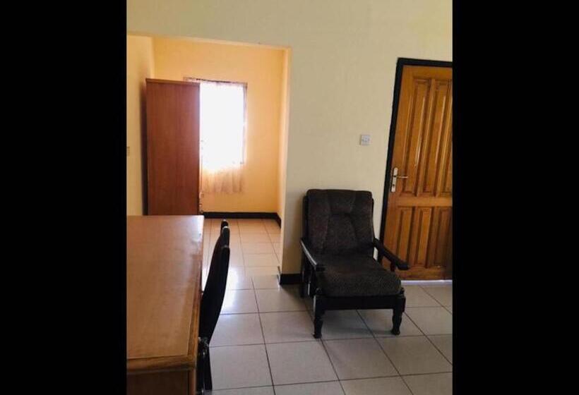 پانسیون Room In Bb   Single Room With Balcony