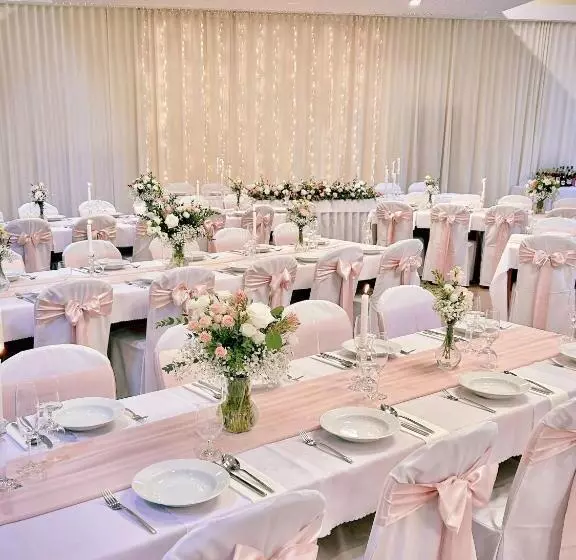 Lomakeskus Púšť Rekreačné Stredisko