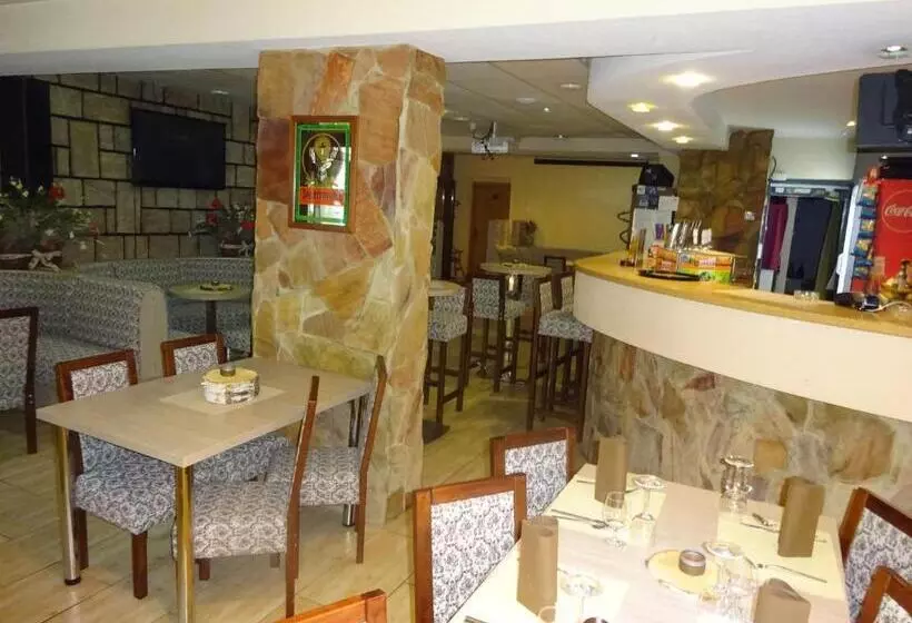 Lomakeskus Púšť Rekreačné Stredisko