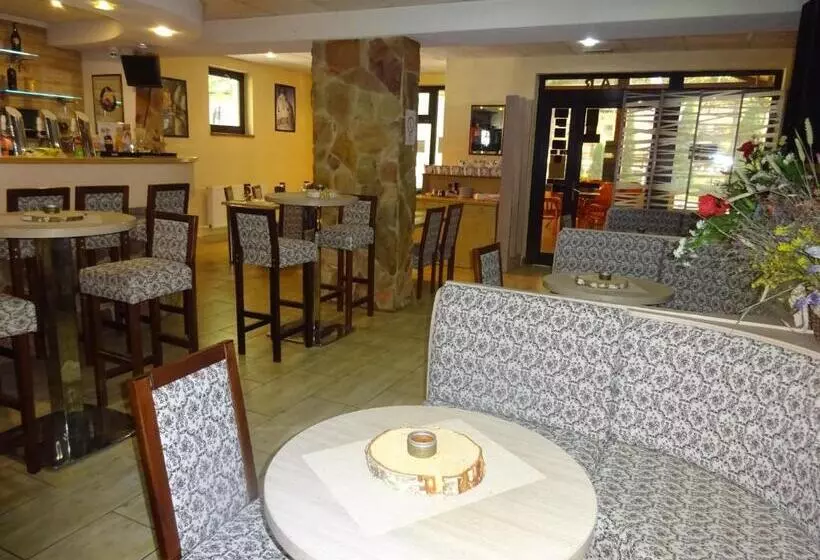 Lomakeskus Púšť Rekreačné Stredisko