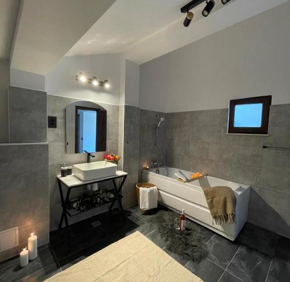 Vila Mud Lake Techirghiol