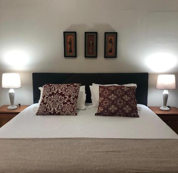 مبيت وإفطار African Dreamz Guest House