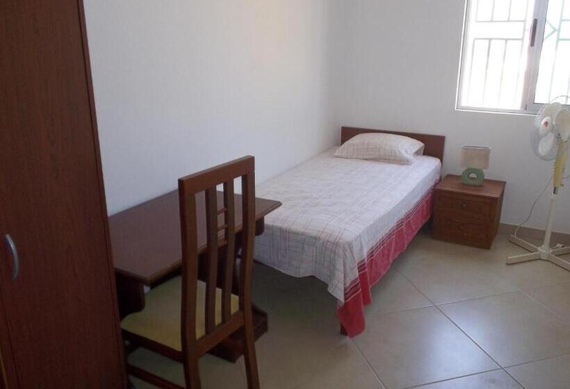 Bed and Breakfast Basic