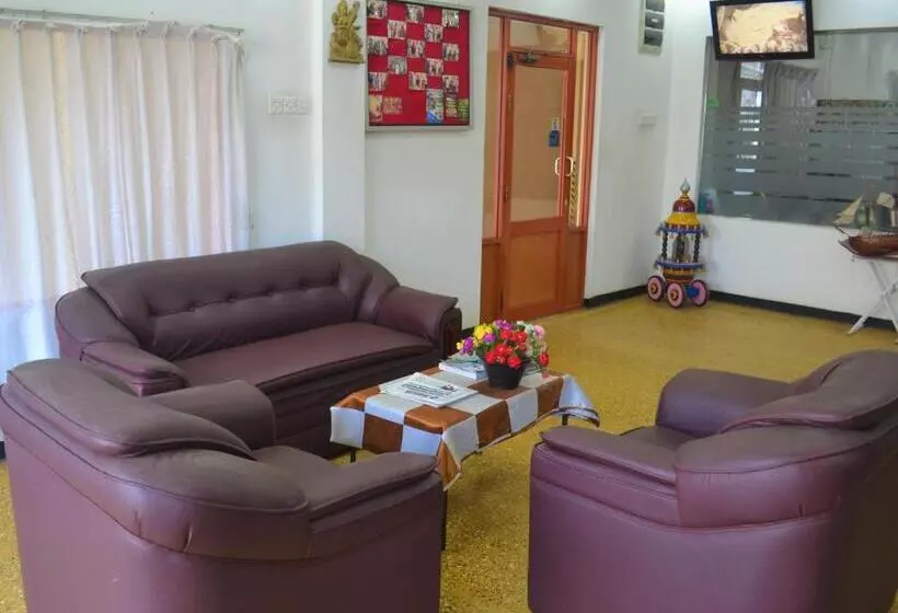 Gnaanams Hotel And Restaurant