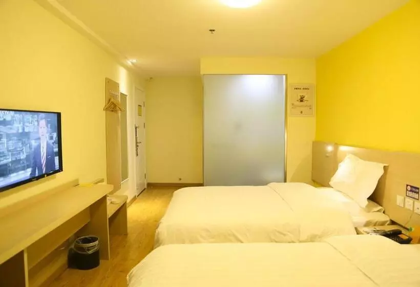 Hotelli 7days Inn Datong Railway Station