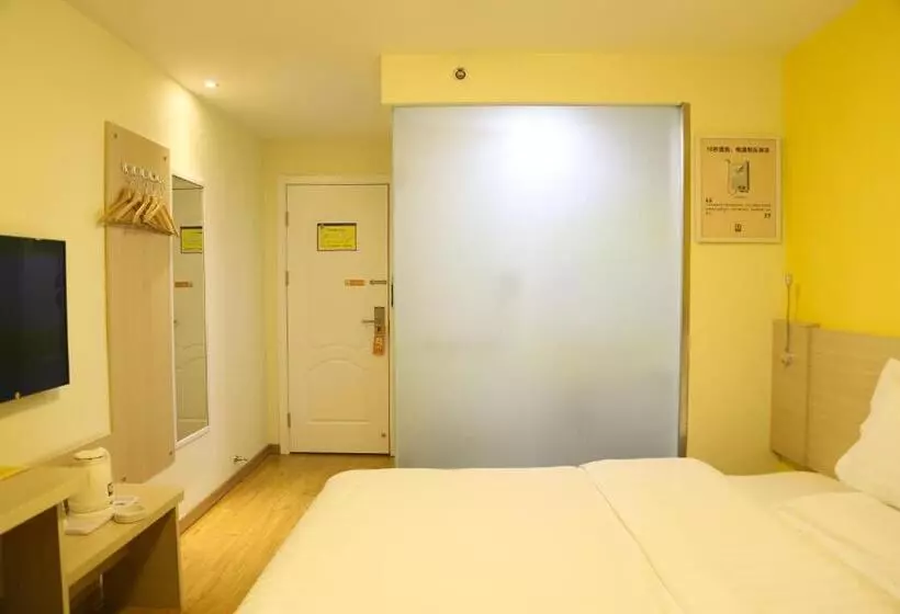 Hotelli 7days Inn Datong Railway Station