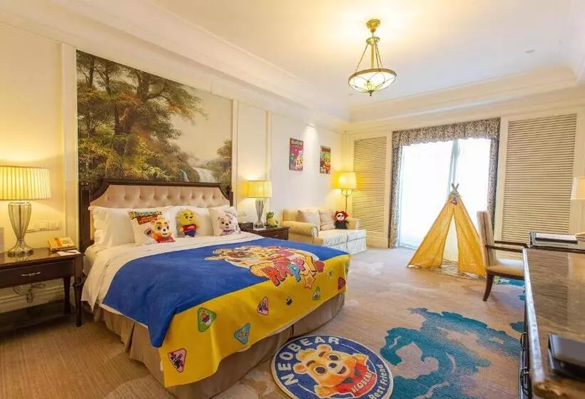 ホテル Crowne Plaza Ocean Spring Resort, An Ihg