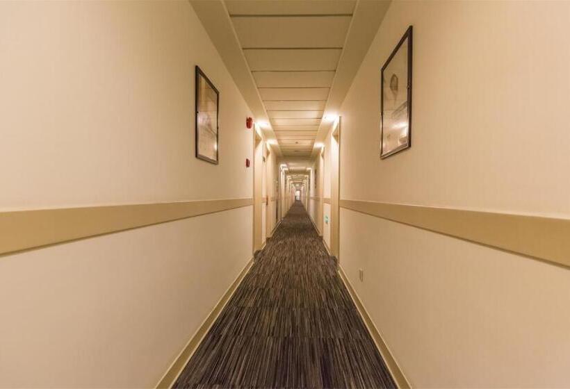 Отель Jinjiang Inn Lianyungang South Nanji Road