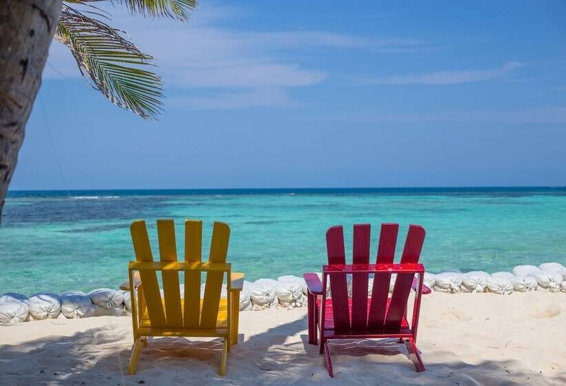 ホテル Ranguana Caye Cabanas