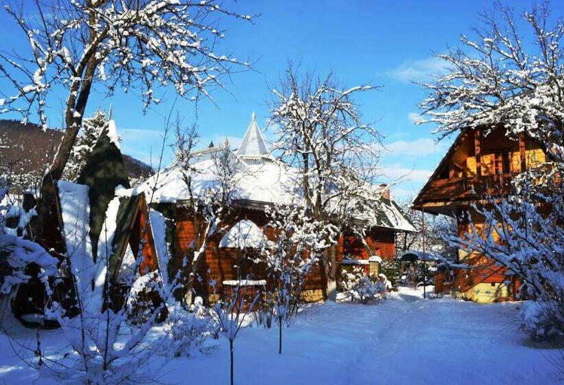 בית מלון כפרי U Yaroslava