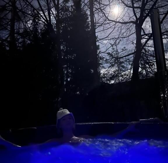 בית מלון כפרי U Yaroslava