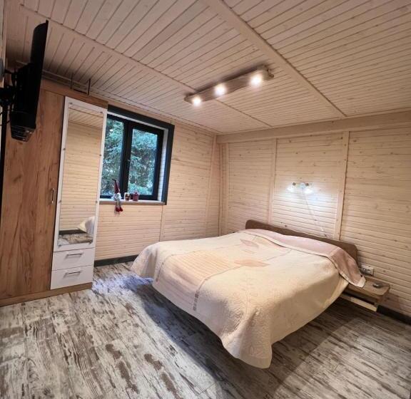 בית מלון כפרי U Yaroslava