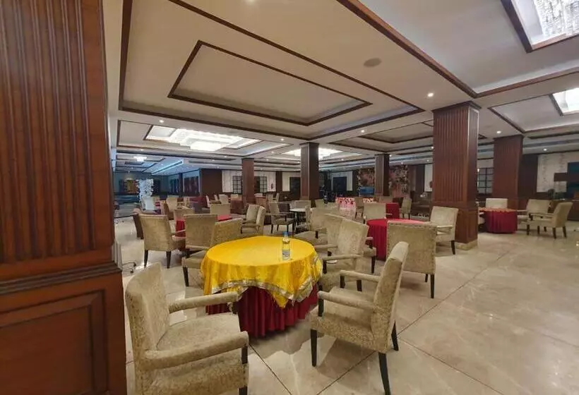 Akash Hotel Managed By Jk Hotels & Resorts