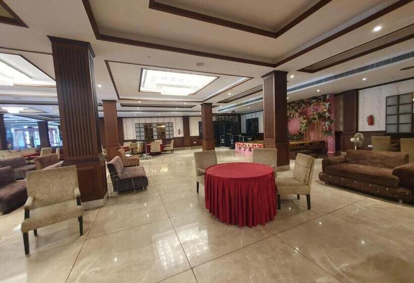 Akash Hotel Managed By Jk Hotels & Resorts