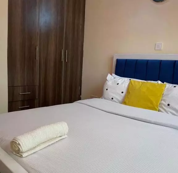 تختخواب و صبحانه Bella Homes Thika Town